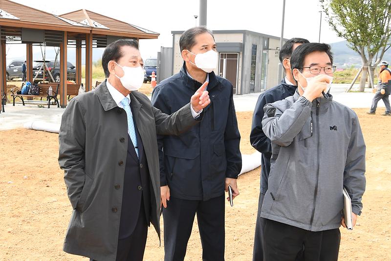 초지광장_조성공사현장_확인_(2)