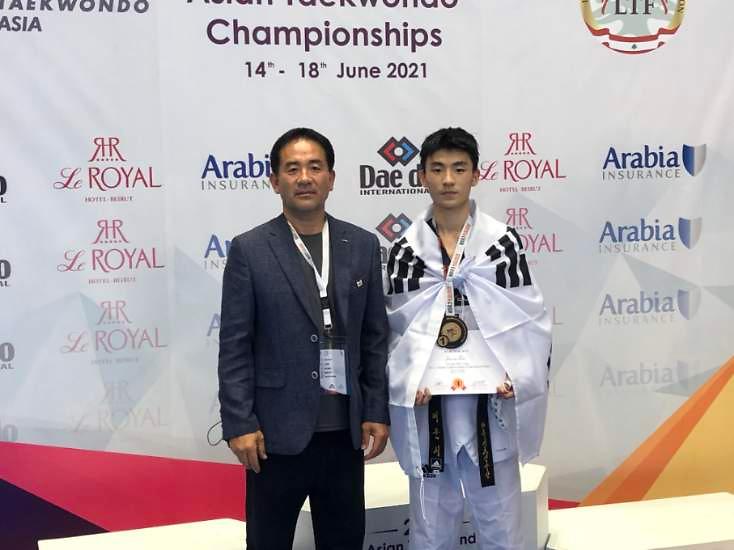 강화군청_태권도팀_아시아선수권대회_금메달_(2)