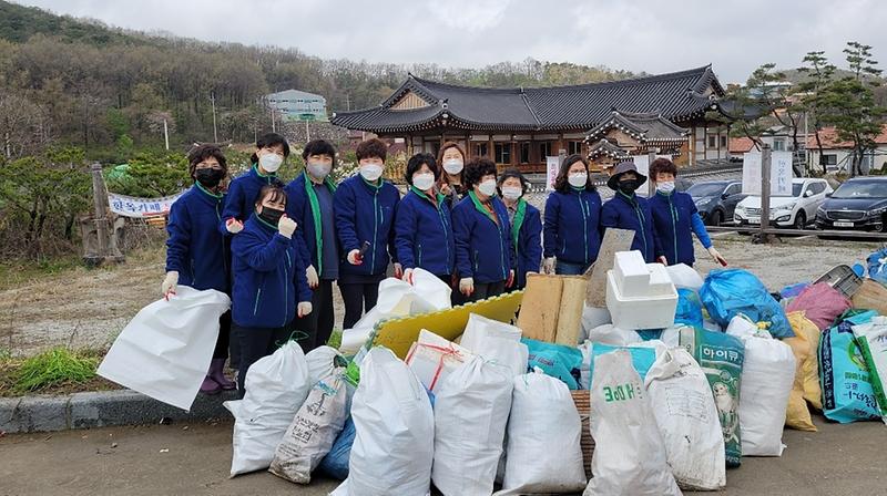 길상면_부녀회_환경정화_(1)