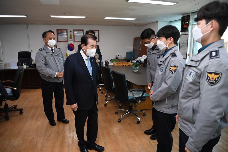 군수_경찰서방문_격려