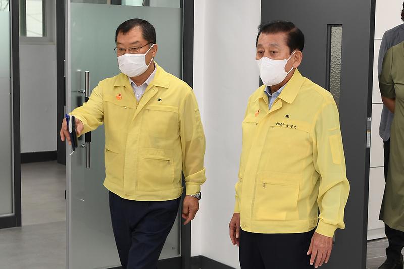 중앙시장_B동_일자리센터_및_자원봉사센터_공사현장_확인