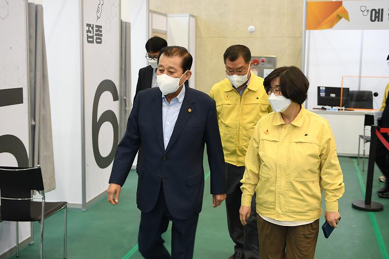 코로나_19_접종센터_현장확인_(5)