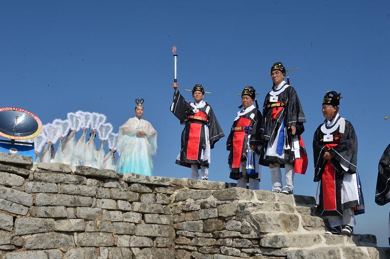 문화관광과_2018_개천대제_(1)