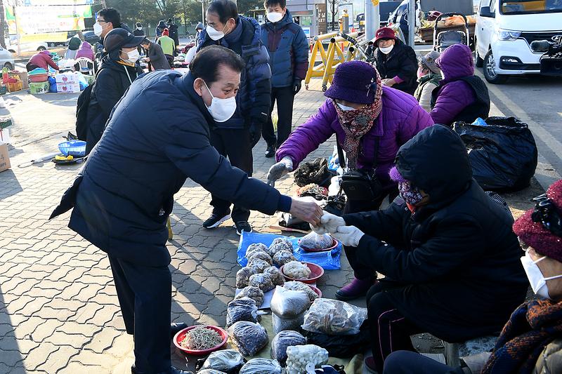 풍물시장_현장확인_(4)