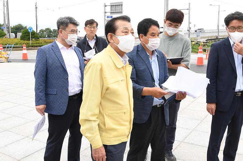 삼산면_만남의광장_공사현장_확인_(2)