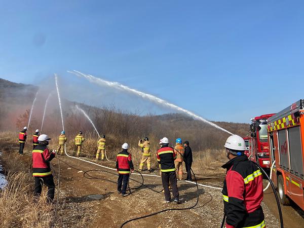 산림공원과_산불진화_훈련사진_(1)