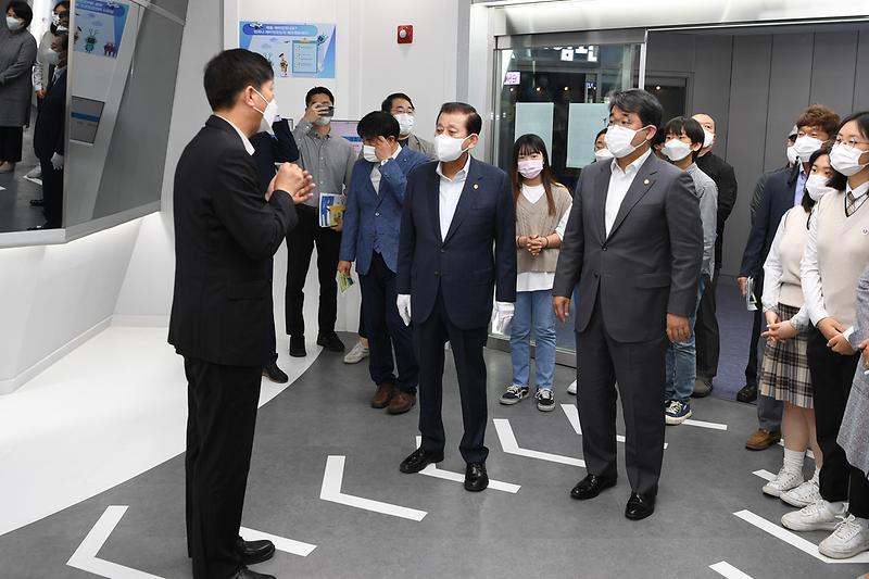 실감형_미래_체험관_(5)