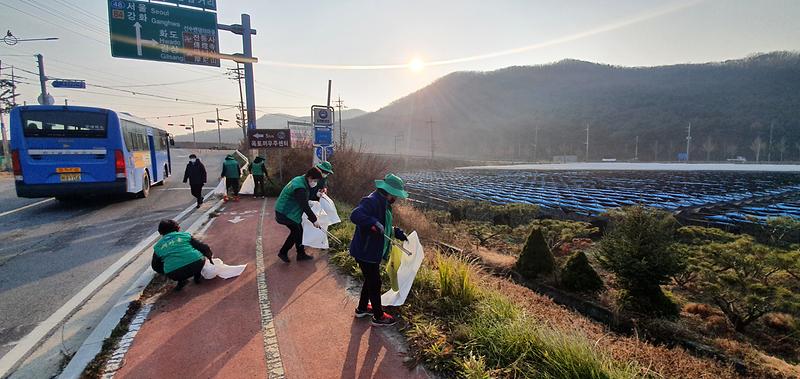 양도면_부녀회_환경정화_(2)