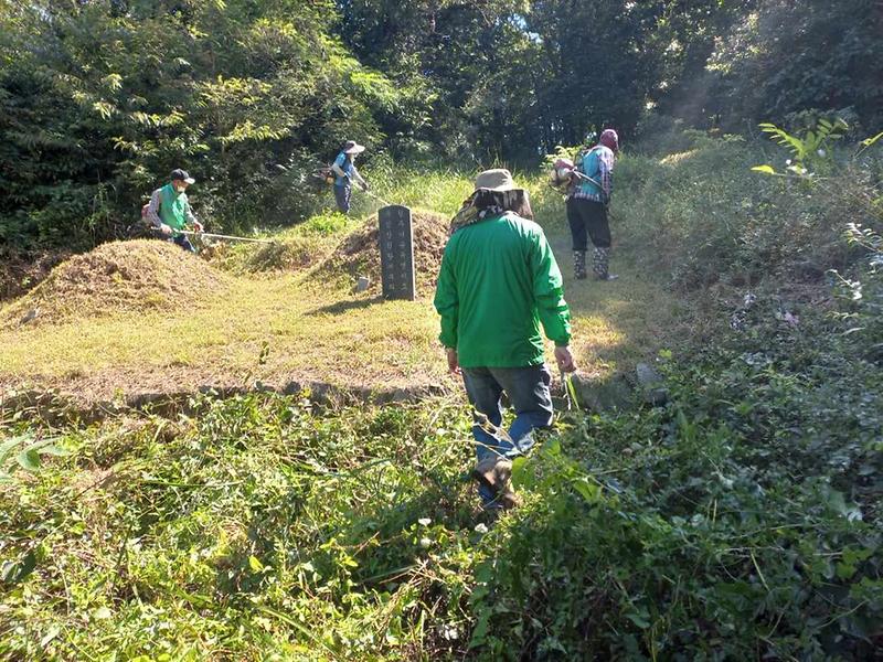 불은면_공설묘지_벌초
