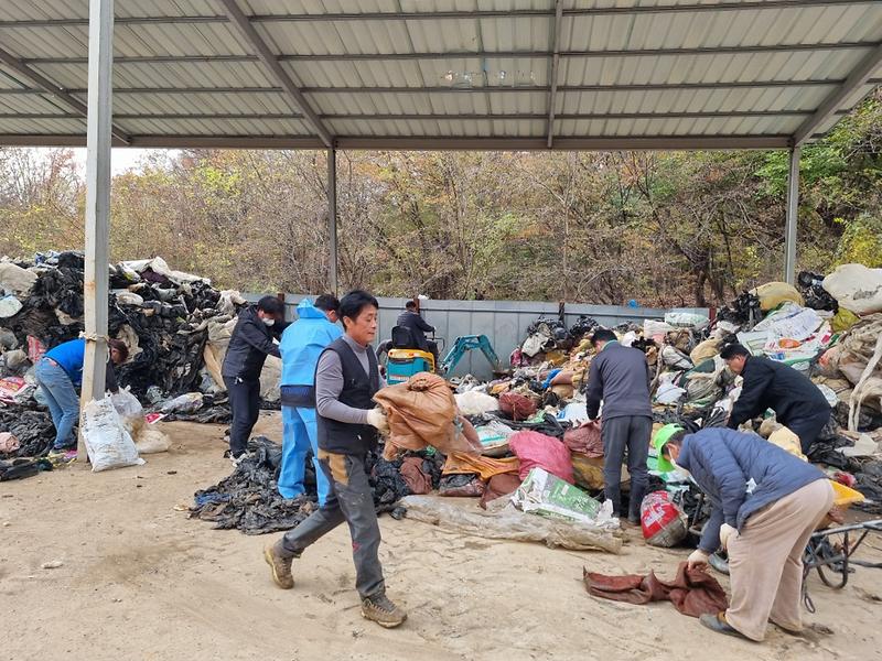 교동면_이장단_영농폐기물_수거