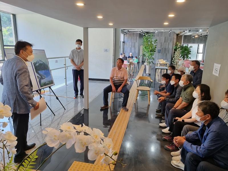 교동면이장단_화개정원_전망대사업_현장_견학(1)