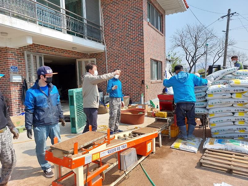 하점면_못자리설치_농가_격려