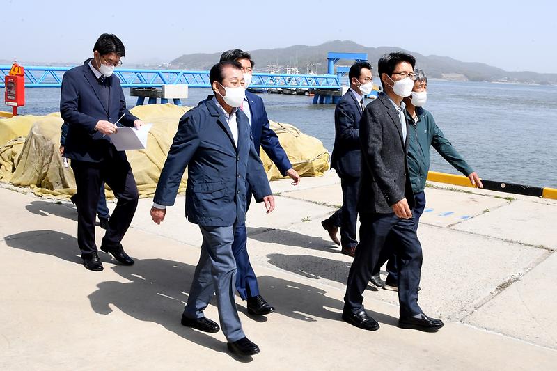 인천해양수산청장_어류정항_현장확인_(6)