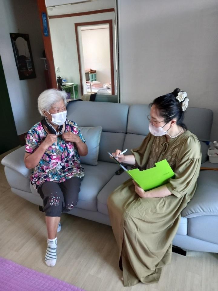 사회복지과_폭염대비_가정방문_(1)