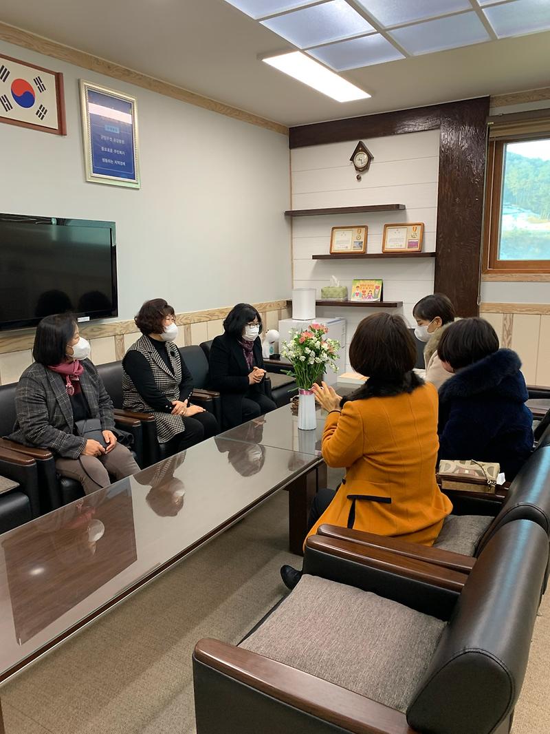 송해면_맞춤돌봄_생활지원사_간담회