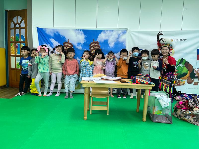 가족센터(강화군어린이집_대만어수업사진)