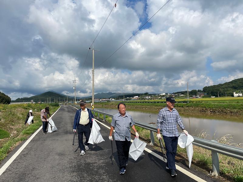 길상면_추석맞이_대청소(노인회)