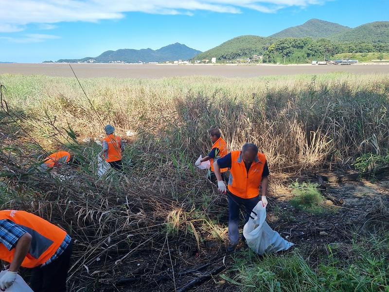 길상면_지역사회보장협의체,_“아름다운_동검도_지켜요!”_2
