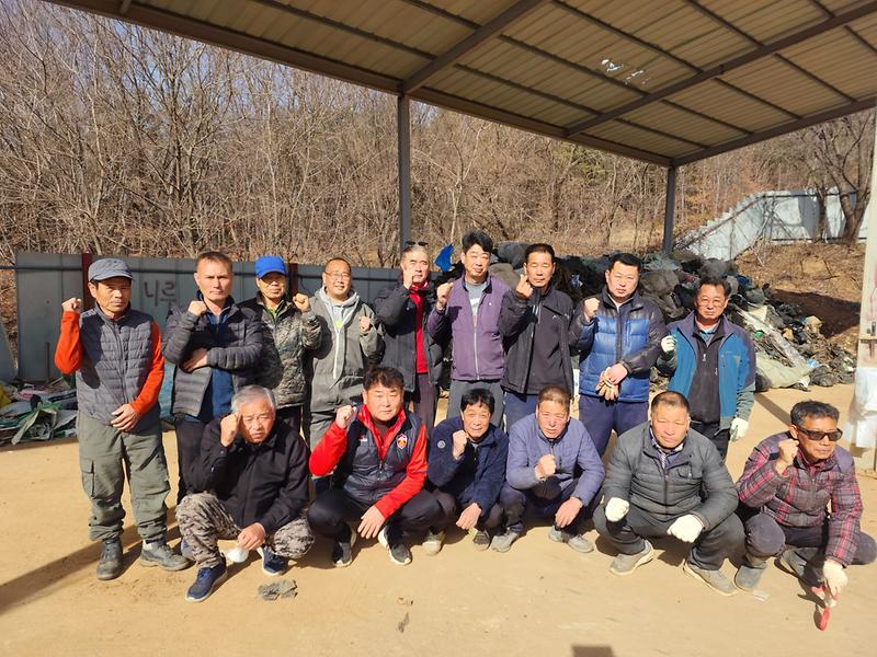 교동면_이장단_영농폐기물_수거_(1)