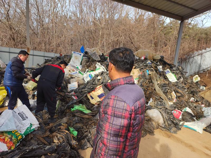 교동면_이장단_영농폐기물_수거_(2)