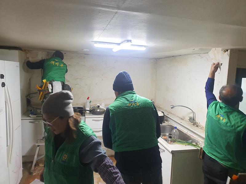 화도면_새마을_남녀지도자__어려운_이웃의_안위를_생각합니다_(2)