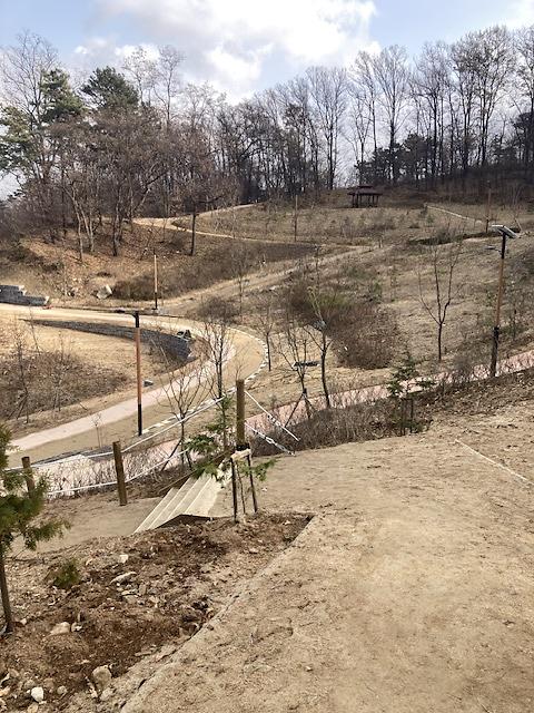 남산공원_맨발산책길(2)