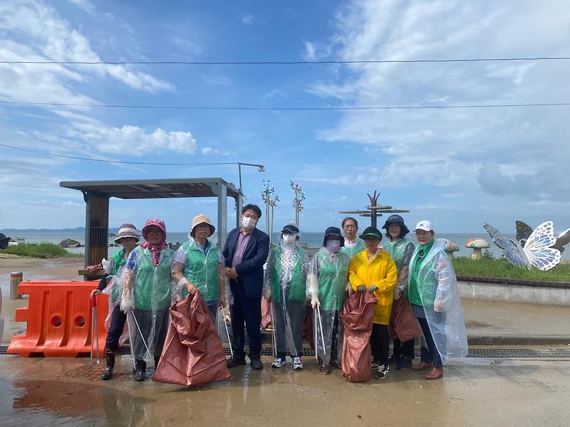 삼산면_새마을부녀회_환경정화_(1)