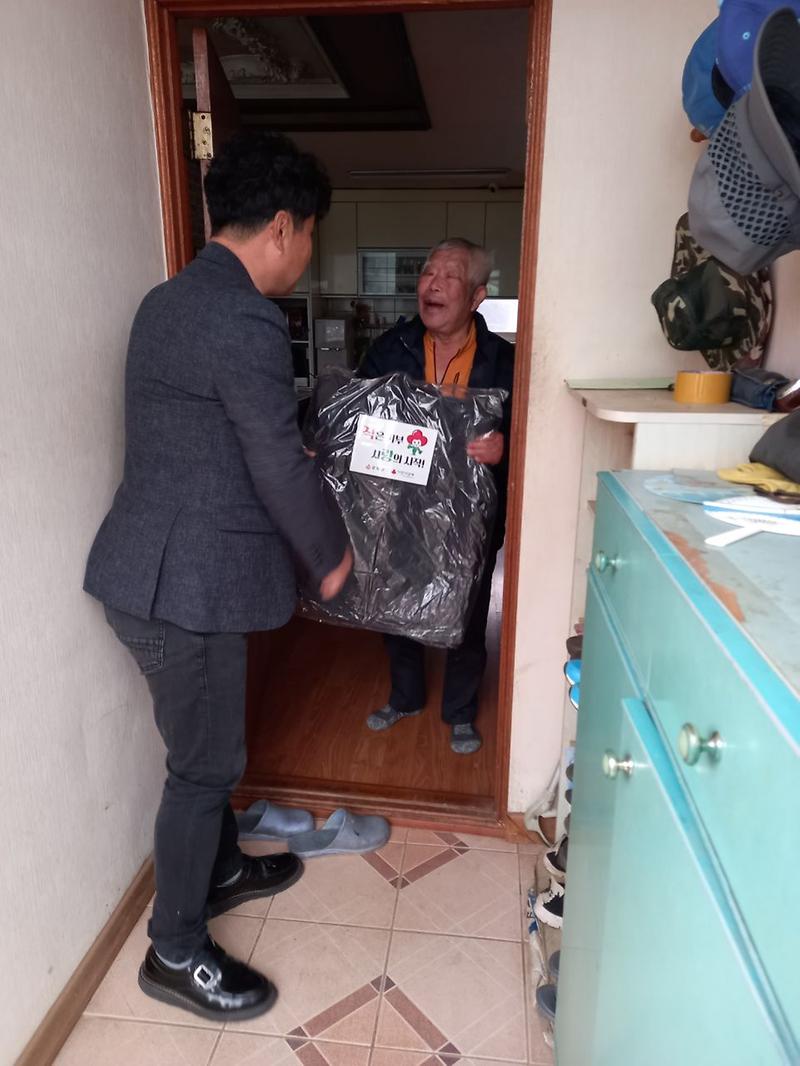 선원면_방한복_전달