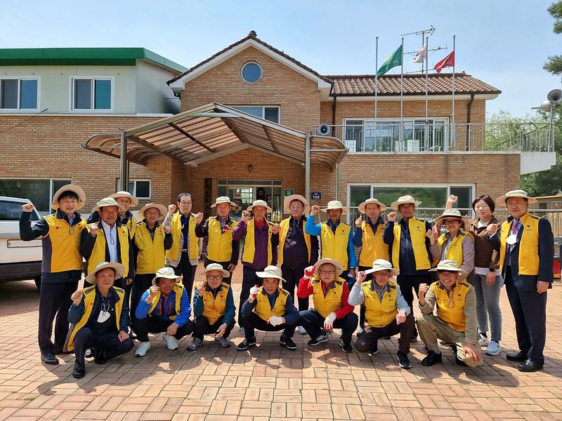 선원면_노인봉사단_환경정화