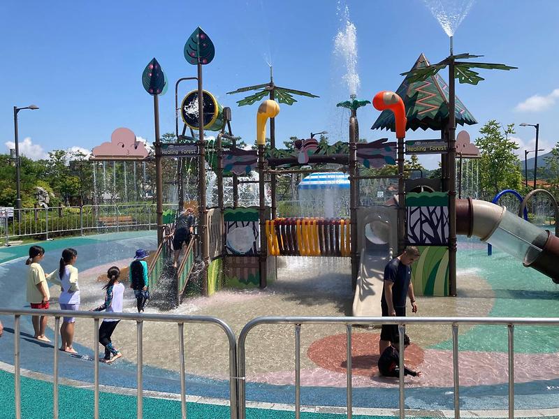 강화군,_갑룡공원_어린이_물놀이시설_6일_개장_(1)