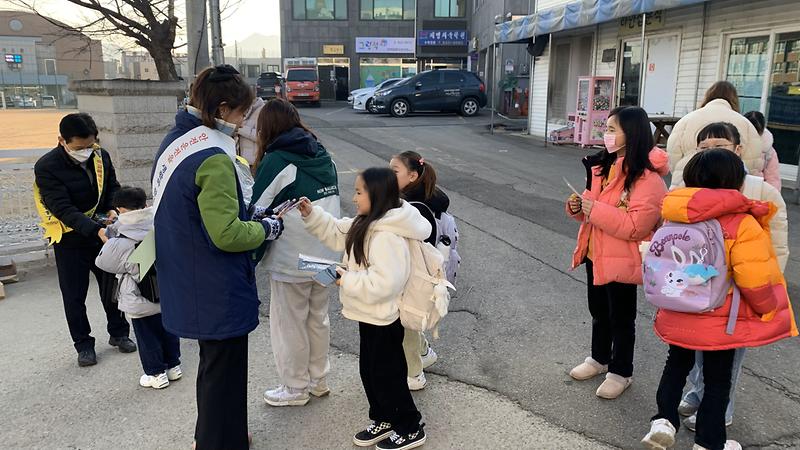 강화군자원봉사센터_교통안전캠페인(2)