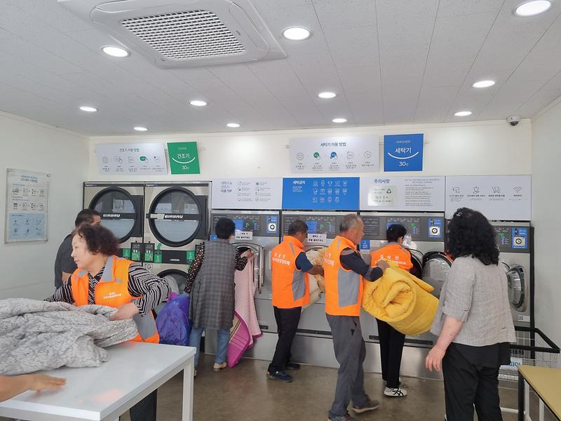 길상면_지역사회보장협의체,_뽀송뽀송한_이불_배달이요~