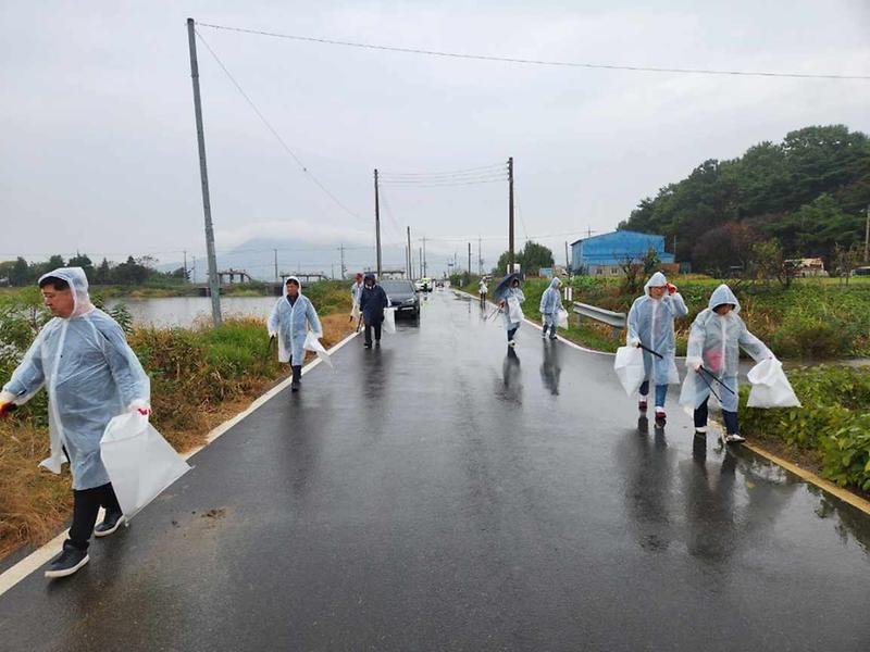 길상면_주민자치위원회,_청정_길상_조성에_구슬땀