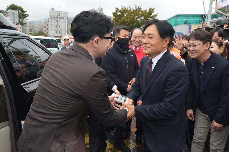 국민의힘_한동훈_당대표_풍물시장_방문_(1)