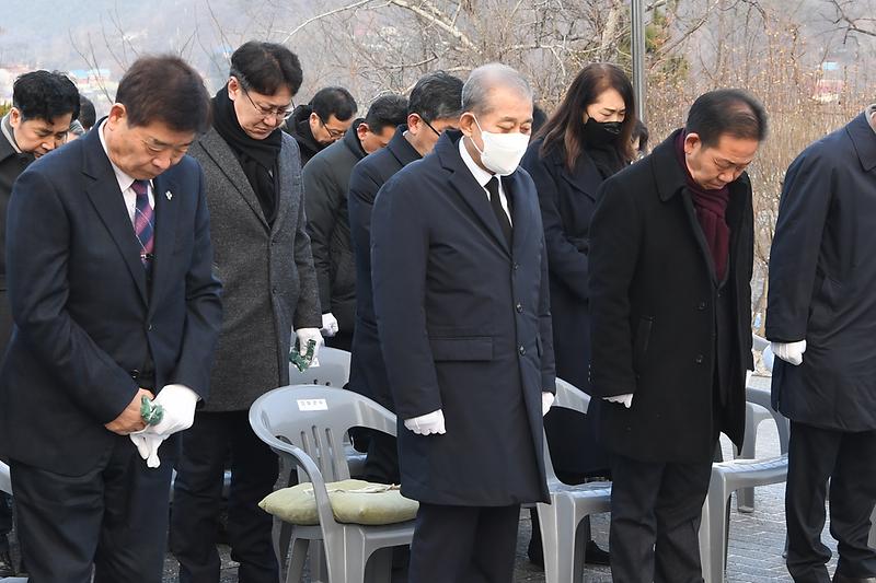 현충탑_참배_(6)