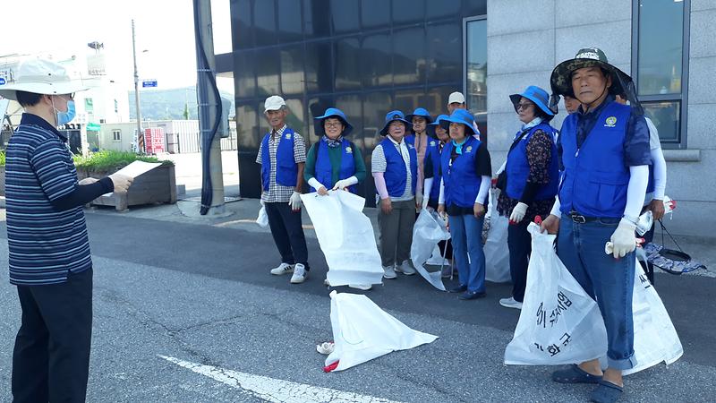 내가면_바르게살기_해안쓰레기_수거_(1)