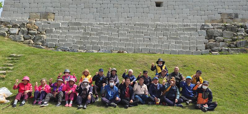 내가면 게이트볼회, 계룡돈대 일원 환경정화 사진