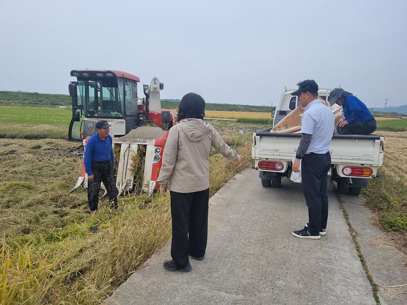 양사면,_가을걷이_구슬땀_영농_현장_격려