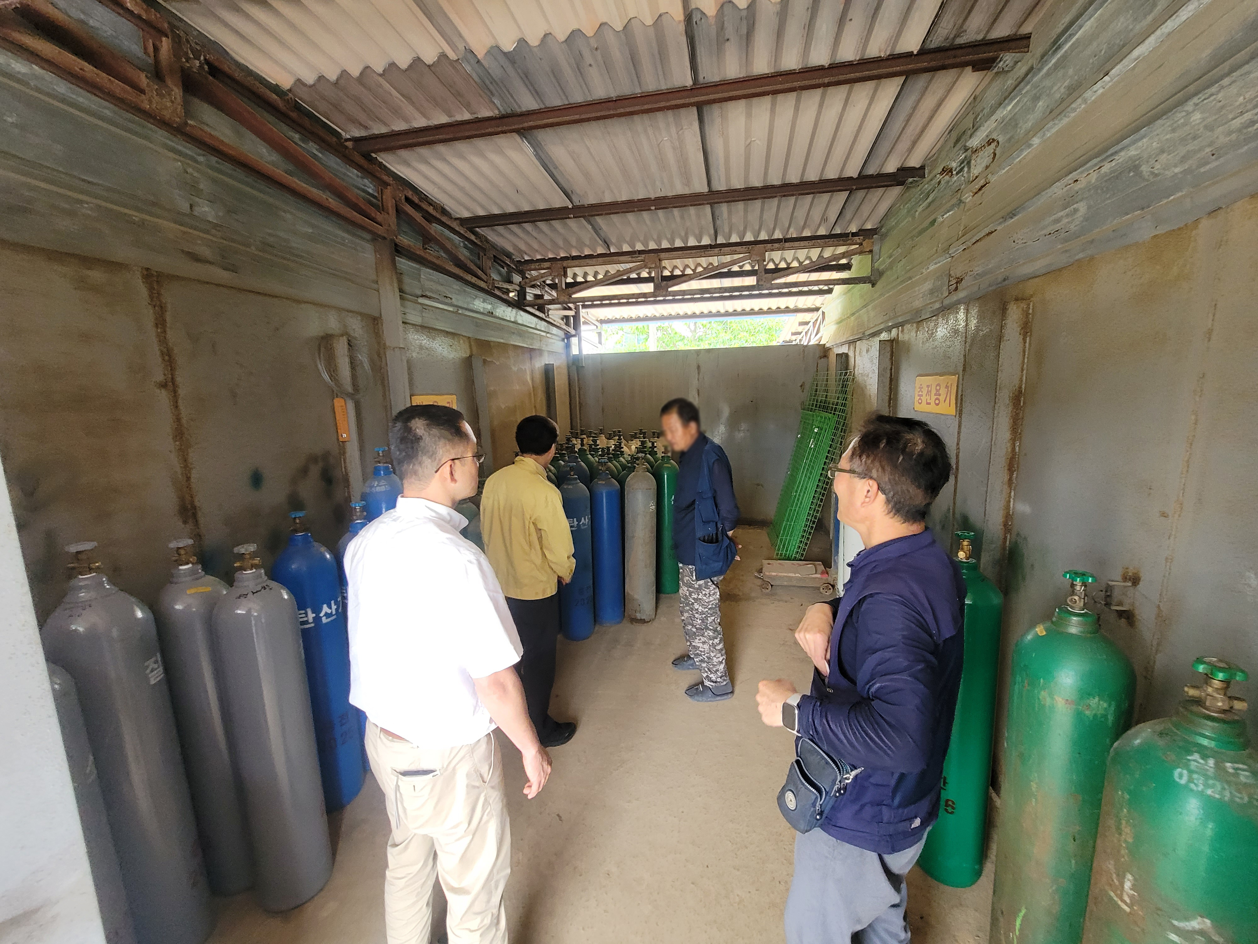 강화군,_대북전단_살포_원천_차단_총력_대응(3_고압가스_판매업소_방문)