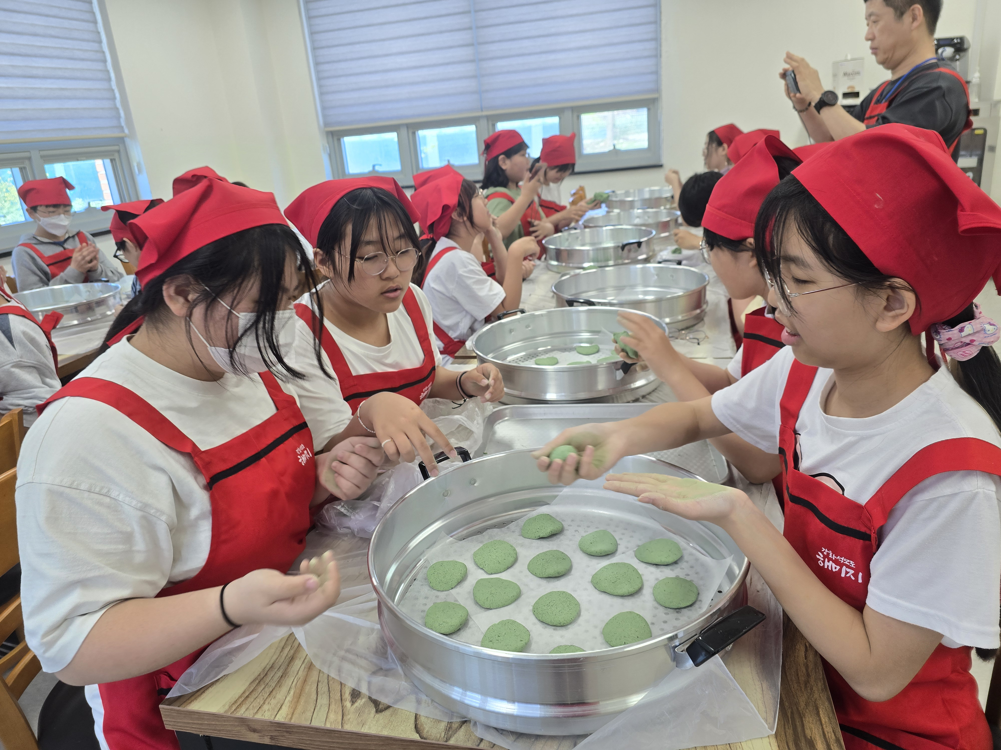 강화군,_색다른_가을_힐링_여행지로_농촌체험마을_7곳_추천(석모도_해미지마을_체험_모습)