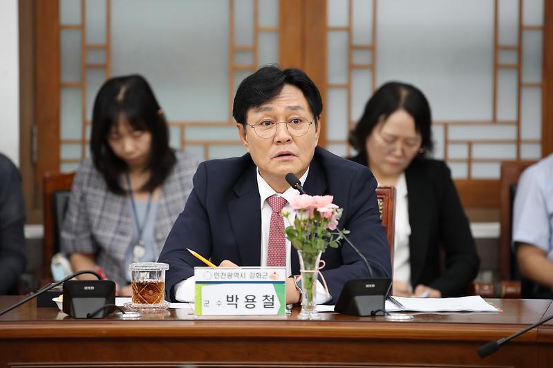 박용철_강화군수,_인천_군수․구청장협의회에서_M버스_노선_신설_촉구(1)