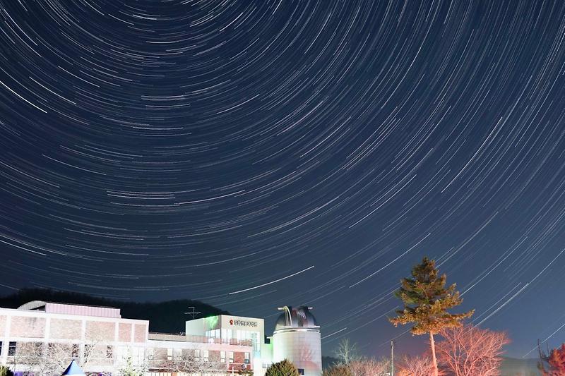 강화천문과학관,_긴긴_겨울밤_별빛_프로그램_호평(1_별_일주_사진)