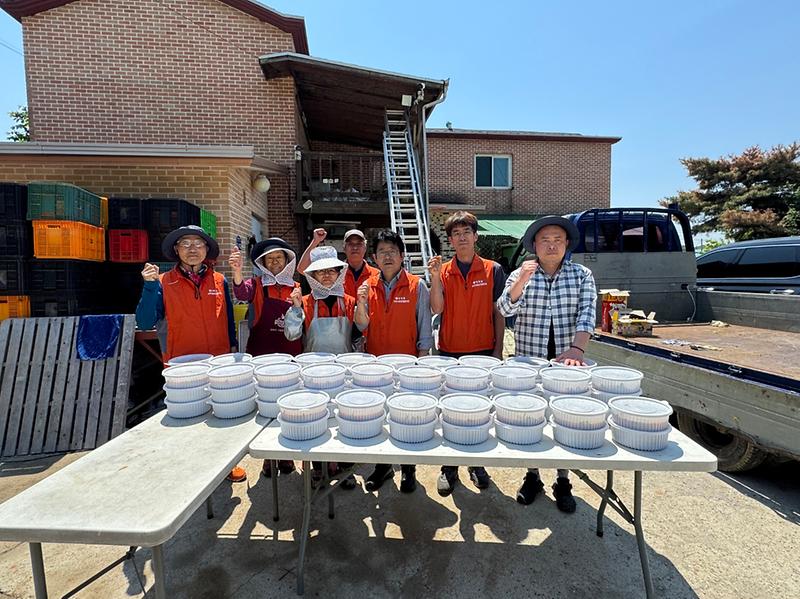 강화읍_지역사회보장협의체,_“시원한_열무김치_드세요!”_