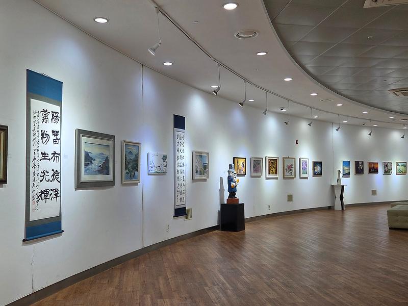 강화군,_‘강화미술인展’_개최…_지역예술가_95인_작품_한자리에(2)