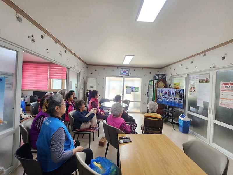 강화군,_북한소음피해_노인_위해_경로당_심리_명상프로그램_신규_개설(1)