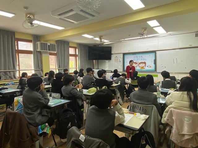 강화군_치매안심센터,_승영중_학생_대상_‘뇌건강·치매_인식_개선_교육’_실시