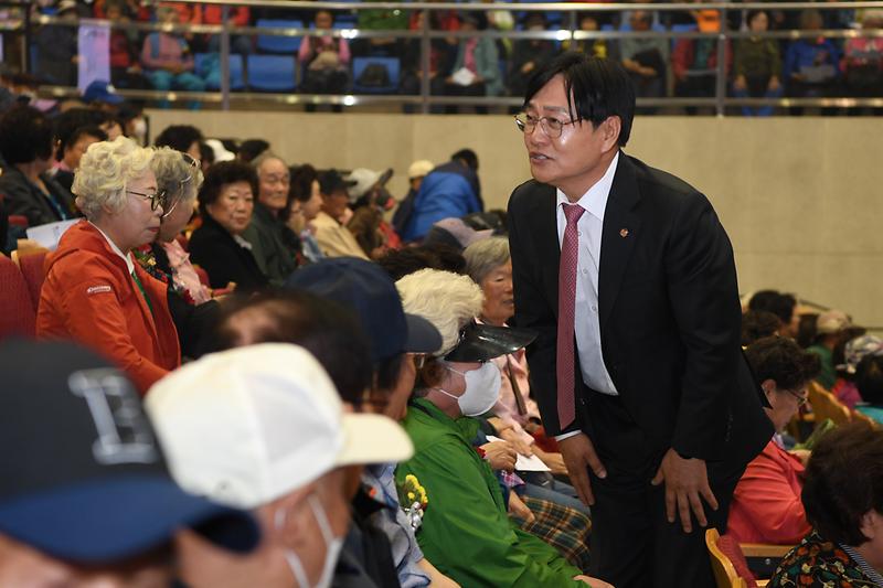 강화군,_어버이날_기념행사_성황리에_개최(1)