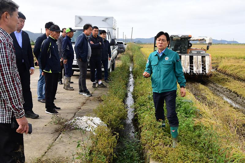 강화군,_가을장마에_농작물_피해_최소화_총력…_군정_설명회‧체육대회_잠정_연기(1)