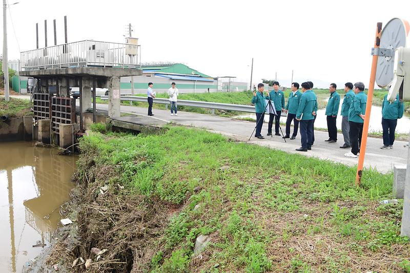 강화군,_적극행정_우수사례_5건_선정…_목숙천_수질오염사고_대응_최우수(목숙천_당시_사진)