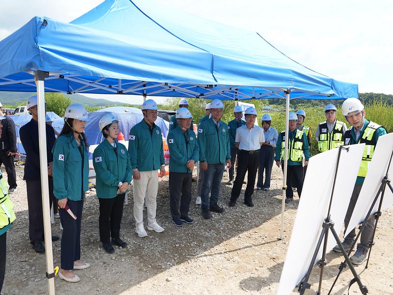 강화군의회,_현지의정활동으로_주요사업_현장_안전점검_실시(2)